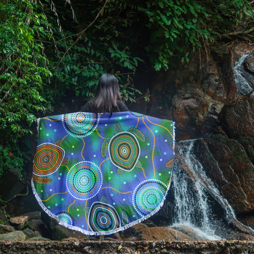 Australia Aboriginal Inspired Beach Blanket - Aboriginal Sea Turtles And Jellyfish Style Art Beach Blanket Australia Aboriginal Inspired Beach Blanket - Aboriginal Sea Turtles And Jellyfish Style Art Beach Blanket