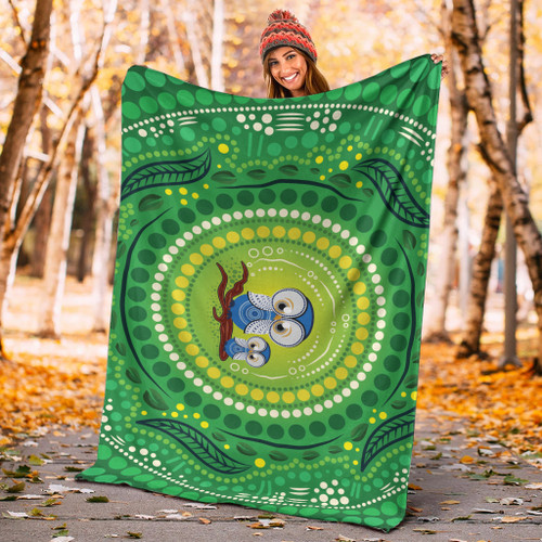 Australia Aboriginal Inspired Blanket - Aboriginal Dot Art Vector Painting With Owls Australia Aboriginal Inspired Blanket - Aboriginal Dot Art Vector Painting With Owls