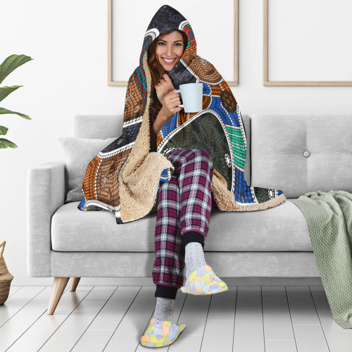 Australia Aboriginal Inspired Hooded Blanket - Friendship Aboriginal Style Australia Aboriginal Inspired Hooded Blanket - Friendship Aboriginal Style