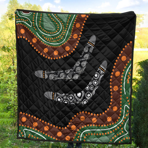 Australia Aboriginal Inspired Quilt - Aboriginal Dot Art Painting Boomerang Style Quilt Australia Aboriginal Inspired Quilt - Aboriginal Dot Art Painting Boomerang Style Quilt