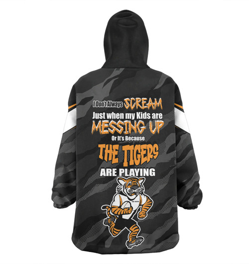 Wests Tigers Father's Day Snug Hoodie - Screaming Dad and Crazy Fan Wests Tigers Father's Day Snug Hoodie - Screaming Dad and Crazy Fan