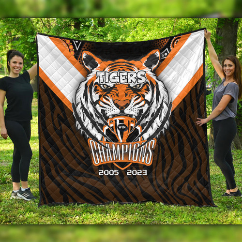 Wests Tigers Premium Quilt Talent Win Games But Teamwork And Intelligence Win Championships With Aboriginal Style Wests Tigers Premium Quilt Talent Win Games But Teamwork And Intelligence Win Championships With Aboriginal Style