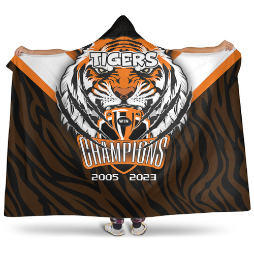Wests Tigers Hooded Blanket Talent Win Games But Teamwork And Intelligence Win Championships With Aboriginal Style Wests Tigers Hooded Blanket Talent Win Games But Teamwork And Intelligence Win Championships With Aboriginal Style