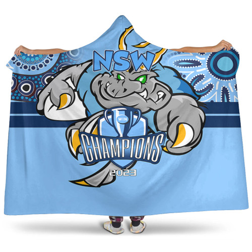 Cockroach Hooded Blanket Talent Win Games But Teamwork And Intelligence Win Championships With Aboriginal Style Cockroach Hooded Blanket Talent Win Games But Teamwork And Intelligence Win Championships With Aboriginal Style