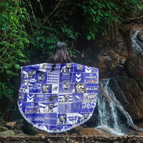 Canterbury-Bankstown Bulldogs Beach Blanket - Team Of Us Die Hard Fan Supporters Comic Style