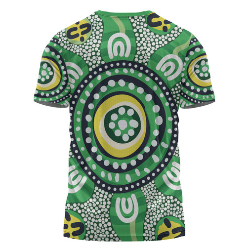 Australia Dot Painting Inspired Aboriginal T-shirt - Green Aboriginal Inspired Dot Art T-shirt Australia Dot Painting Inspired Aboriginal T-shirt - Green Aboriginal Inspired Dot Art T-shirt