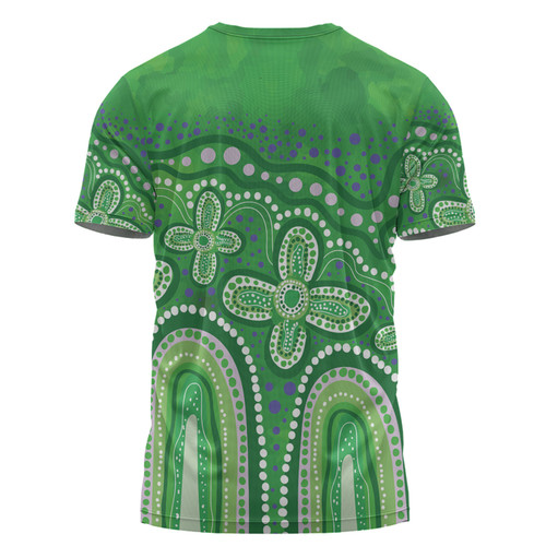 Australia Aboriginal T-shirt - Dot painting illustration in Aboriginal style Green T-shirt Australia Aboriginal T-shirt - Dot painting illustration in Aboriginal style Green T-shirt