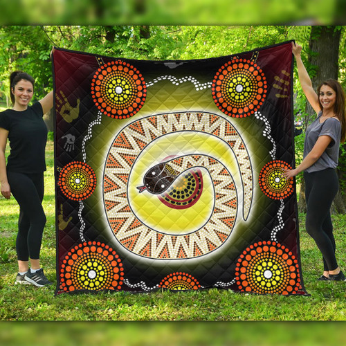 Australia Aboriginal Quilt - The Rainbow Serpent Dreaming Spirit Art Quilt Australia Aboriginal Quilt - The Rainbow Serpent Dreaming Spirit Art Quilt