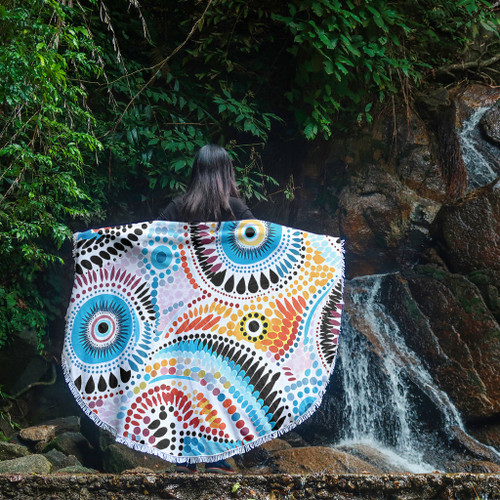 Australia Aboriginal Beach Blanket - Traditional Australian Aboriginal Native Design (White) Beach Blanket Australia Aboriginal Beach Blanket - Traditional Australian Aboriginal Native Design (White) Beach Blanket