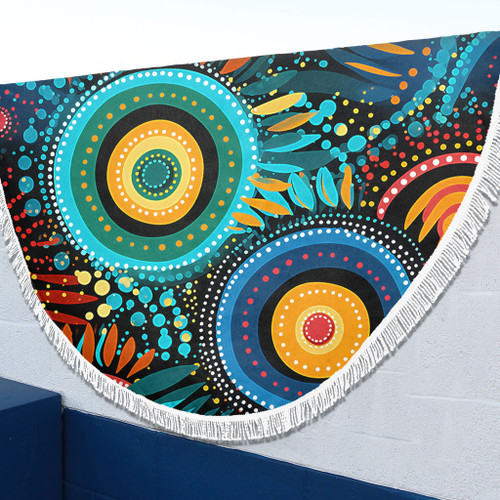 Australia Aboriginal Beach Blanket - Traditional Australian Aboriginal Native Design (Black) Ver 4 Beach Blanket Australia Aboriginal Beach Blanket - Traditional Australian Aboriginal Native Design (Black) Ver 4 Beach Blanket
