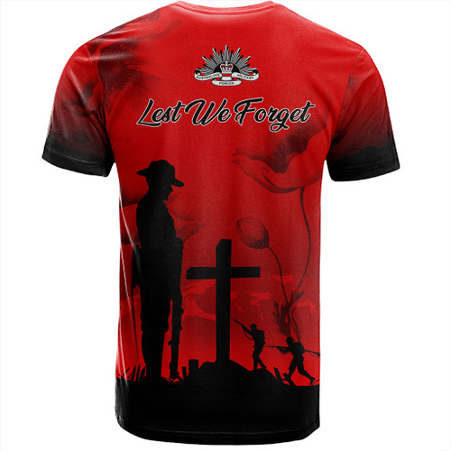 Australia T-Shirt Anzac Day Lest We Forget Red Poppy Australia T-Shirt Anzac Day Lest We Forget Red Poppy