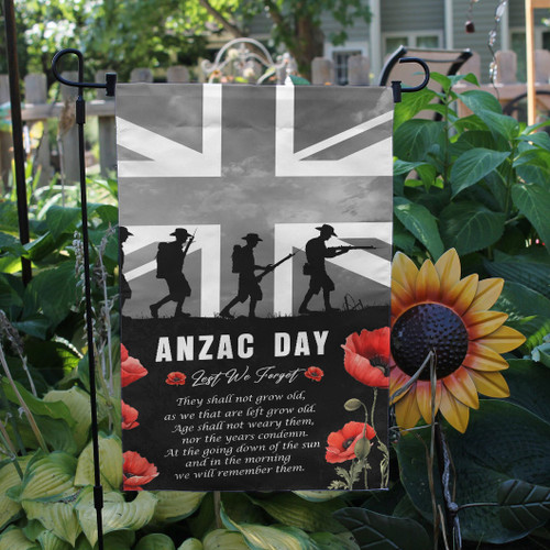 Australia Anzac Flag - Lest We Forget Military Soldiers Poppy Australia Anzac Flag - Lest We Forget Military Soldiers Poppy