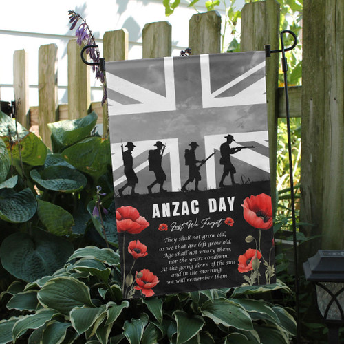 Australia Anzac Flag - Lest We Forget Military Soldiers Poppy Australia Anzac Flag - Lest We Forget Military Soldiers Poppy