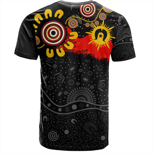 Australia T-Shirt Aboriginal Indigenous Dot Painting With Flag Australia T-Shirt Aboriginal Indigenous Dot Painting With Flag