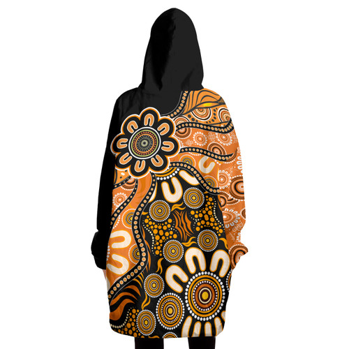 Australia Snug Hoodie Aboriginal Dot Painting Background