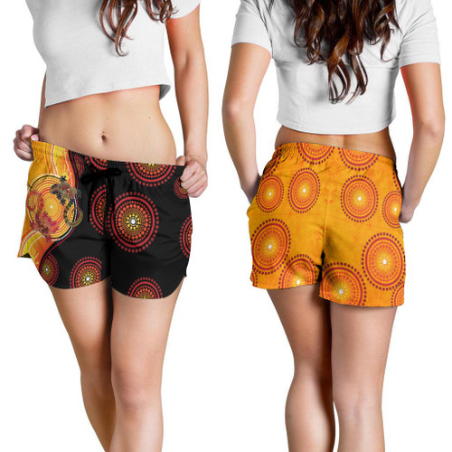 Australia Aboriginal Inspired Women Shorts Couple Aboriginal Inspired Lizards Australia Aboriginal Inspired Women Shorts Couple Aboriginal Inspired Lizards