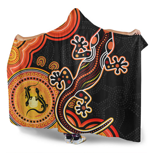 Australia Hooded Blanket Aboriginal Lizard Dreaming Outback Australia Hooded Blanket Aboriginal Lizard Dreaming Outback