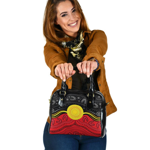 Indigenous Australian Aboriginal Shoulder Handbag Sun Spirit Over Sacred Country Indigenous Australian Aboriginal Shoulder Handbag Sun Spirit Over Sacred Country