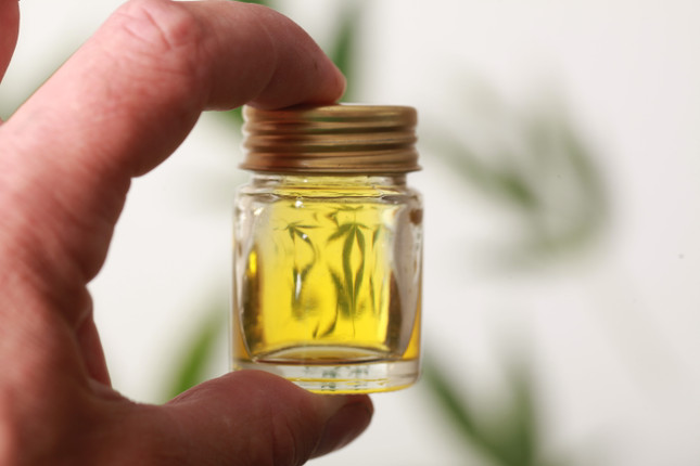 What is CBD Oil Used For and In What Kind Of Ways Can I Use It?