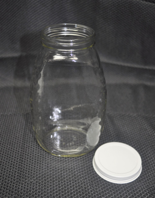 Ø 8 oz. (½ lb.) Classic Glass Bottle INCLUDES White Metal Lids, 24 pk. -  Dogwood Ridge Bees