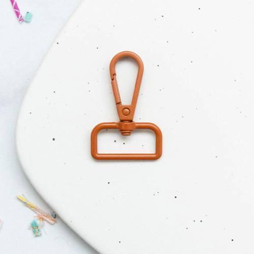 1" Swivel Snap Hook Carmel