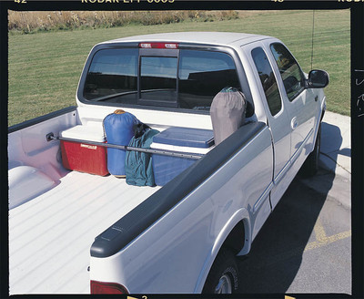 Truck Stop Cargo Bar 80452-00