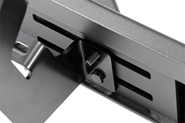 Cab Length DS2 Drop Steps (Extended Cab Non-HD Models) SDS990677