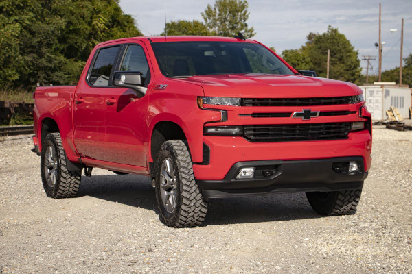 3.5 Inch Lift Kit | N3 Struts | Chevy Silverado 1500 2WD/4WD (2019-2024) 29532RED