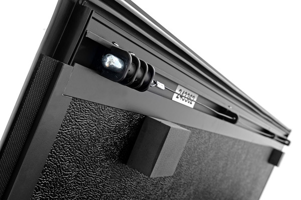 Hard Low Profile Bed Cover 47119651B Hard Low Profile Bed Cover 47119651B