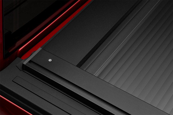 RetraxONE XR Retractable Truck Bed Cover T-60852