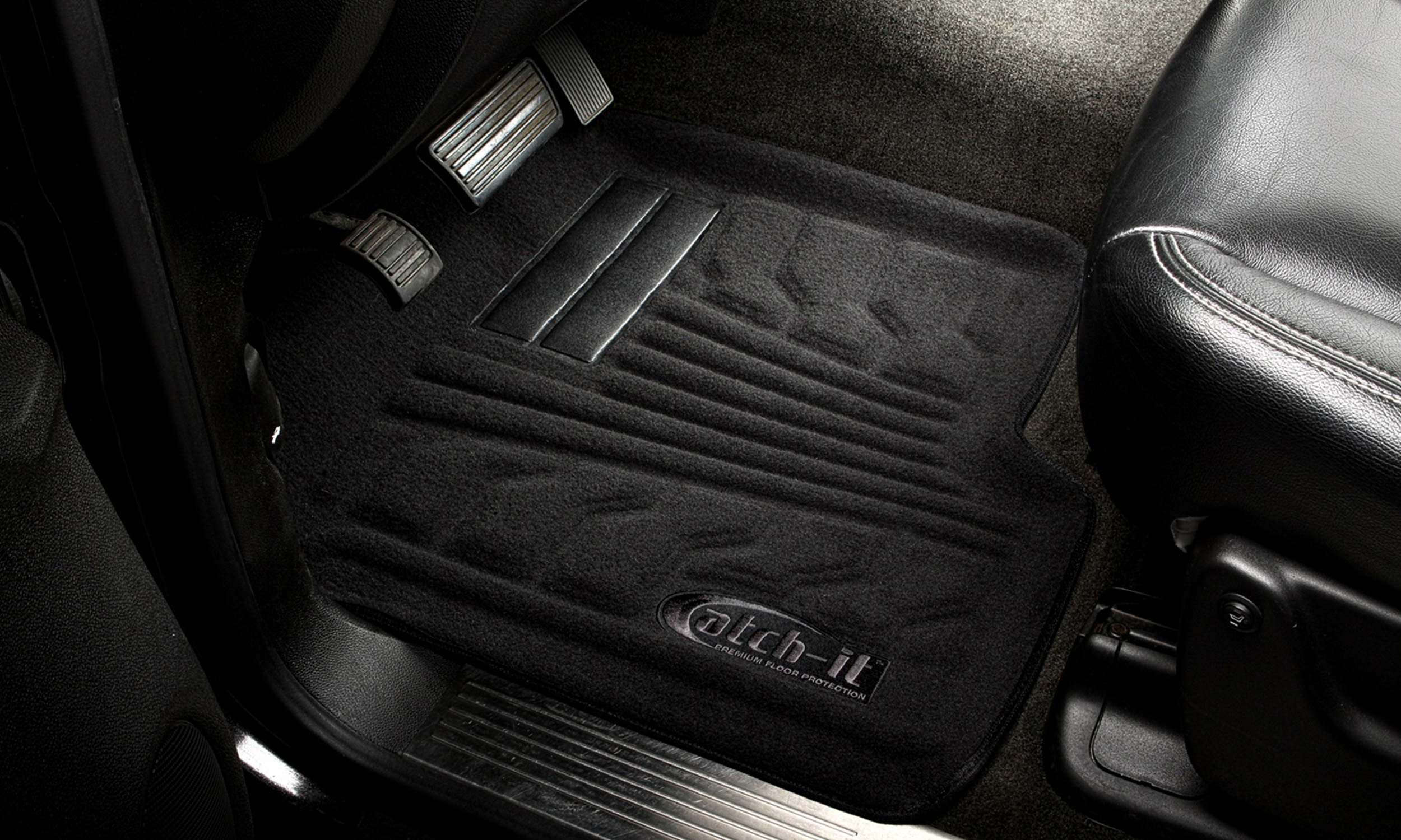 Lund 583119-B Catch-It Carpet Floor Mat - Front, Black-583119-B