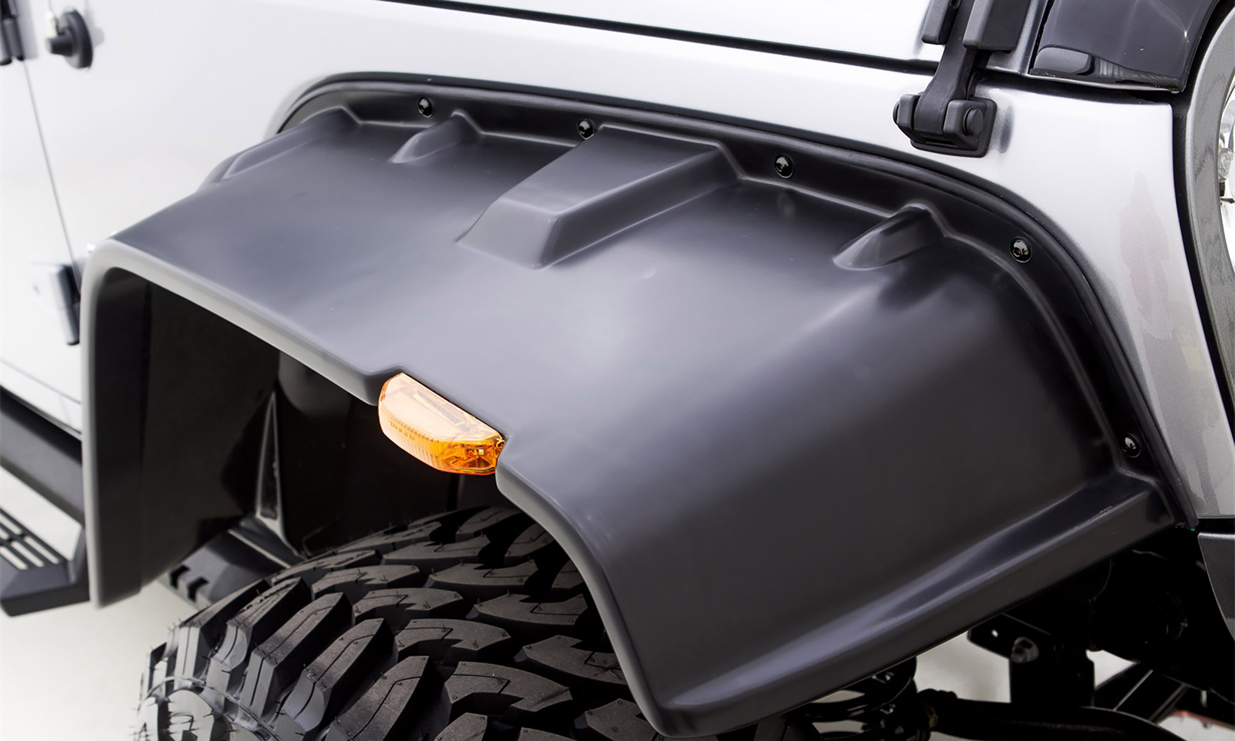 Lund FX606S Elite Series Black Flat Style Smooth Finish 4-Piece Fender Flare Set for 2007-2018 Jeep Wrangler JK-FX606S