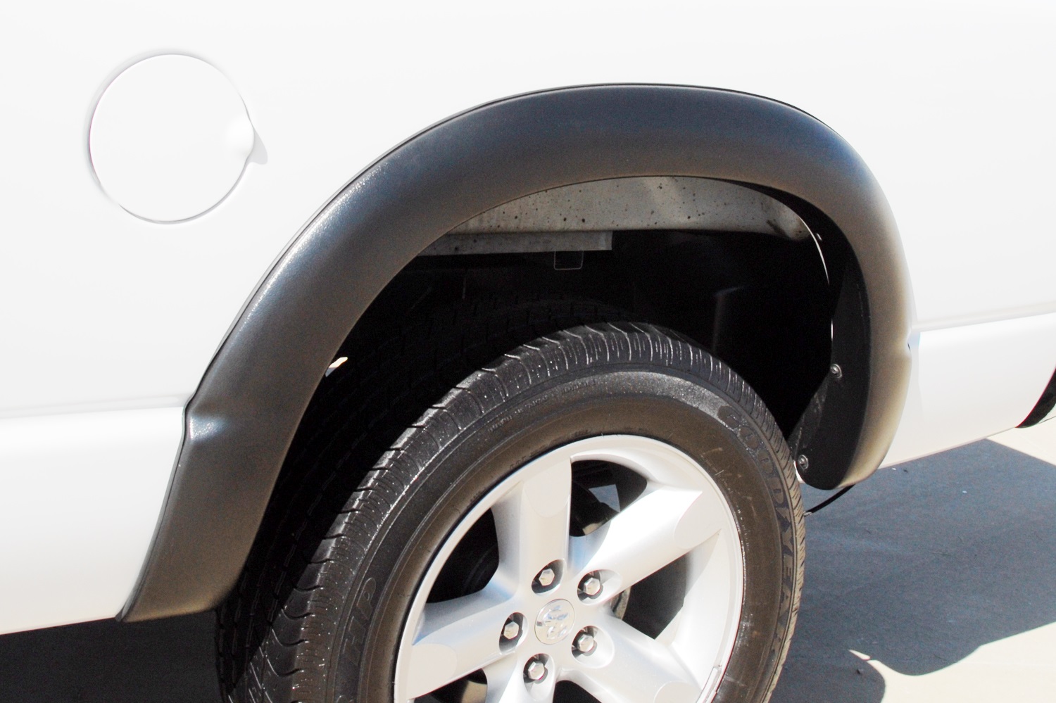 Lund SX203TB Elite Series Black Sport Style Textured Finish Rear Fender Flares for 2002-2008 Dodge Ram 1500; 2003-2009 Ram 2500, 3500 (Excludes Dually)-SX203TB