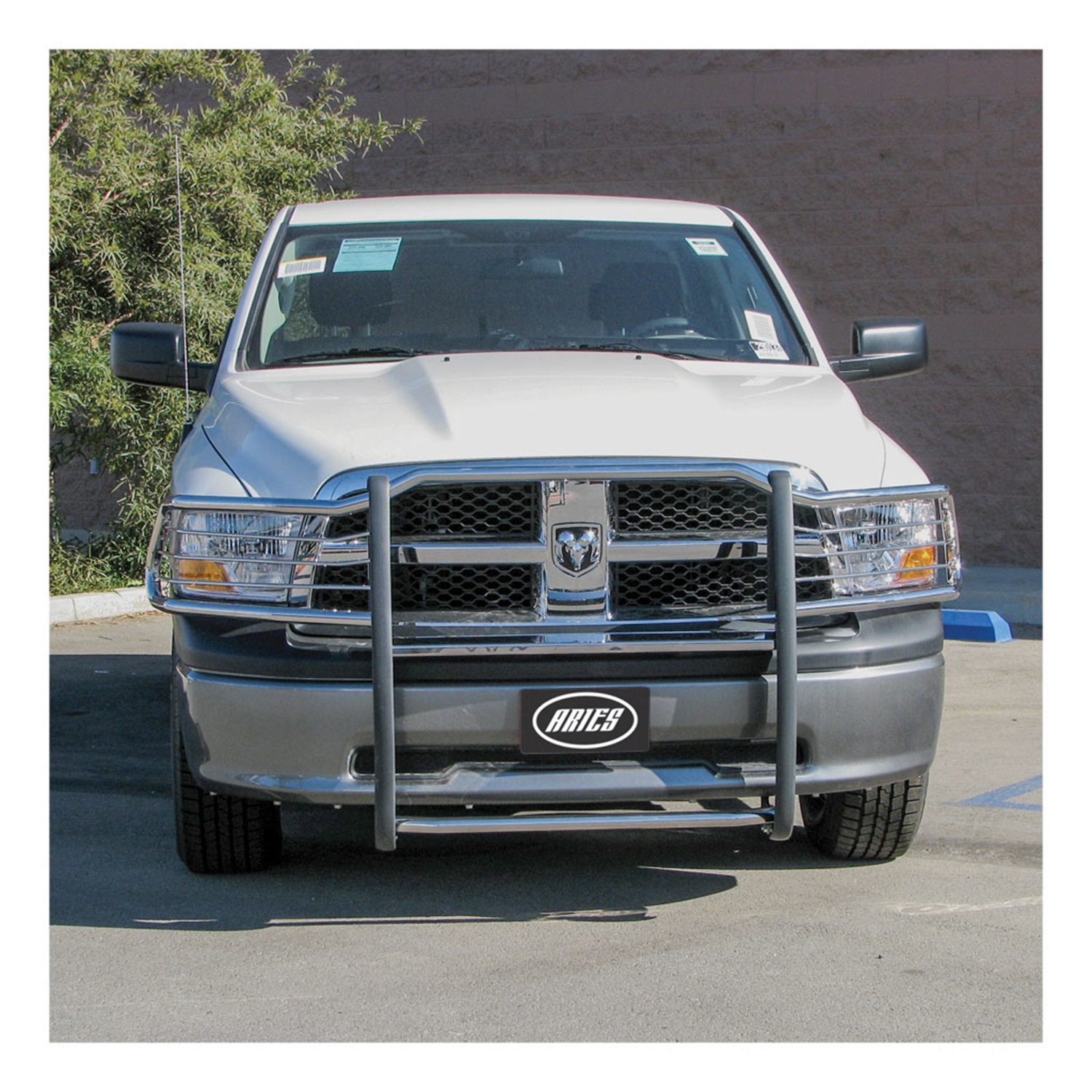 Grille Guard 5049-2
