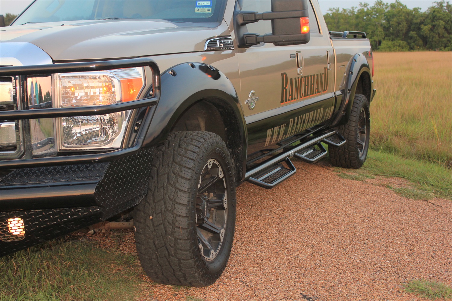 Running Steps Crew Cab Dually - 8' Bed RSF11DC8B6