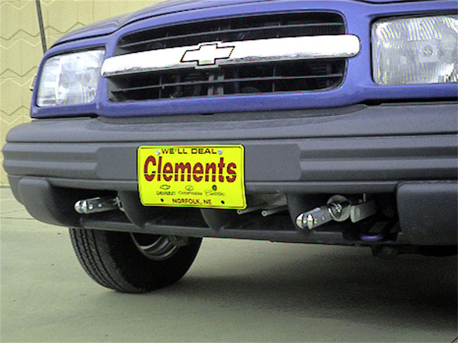 Tow Bar Base Plate, Chevy Tracker (R) BX1636