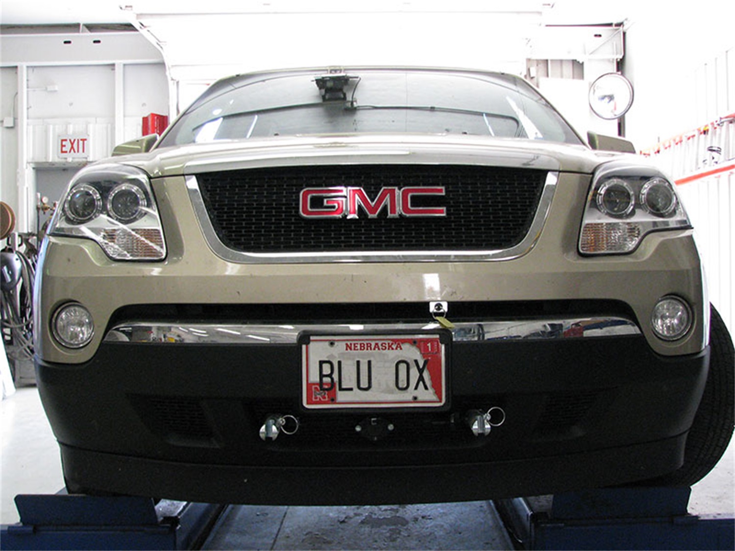 Tow Bar Base Plate, Gmc Acadia BX1675