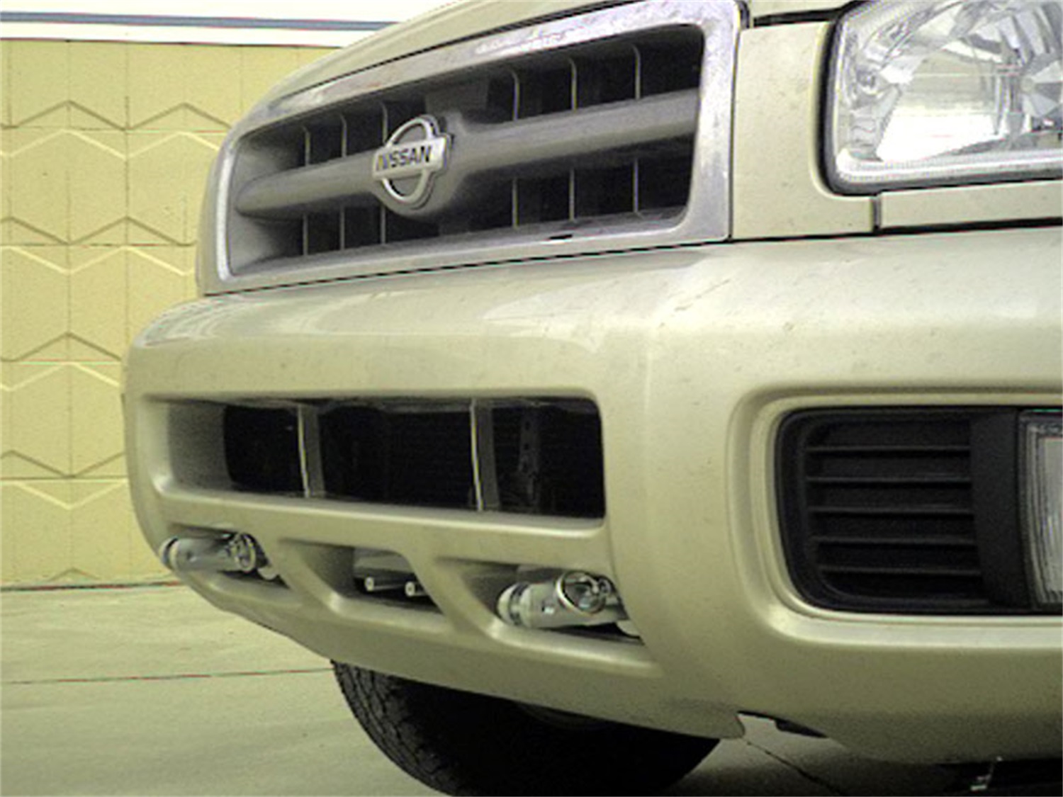 Tow Bar Base Plate, Nissan Pathfinder (R) BX1826