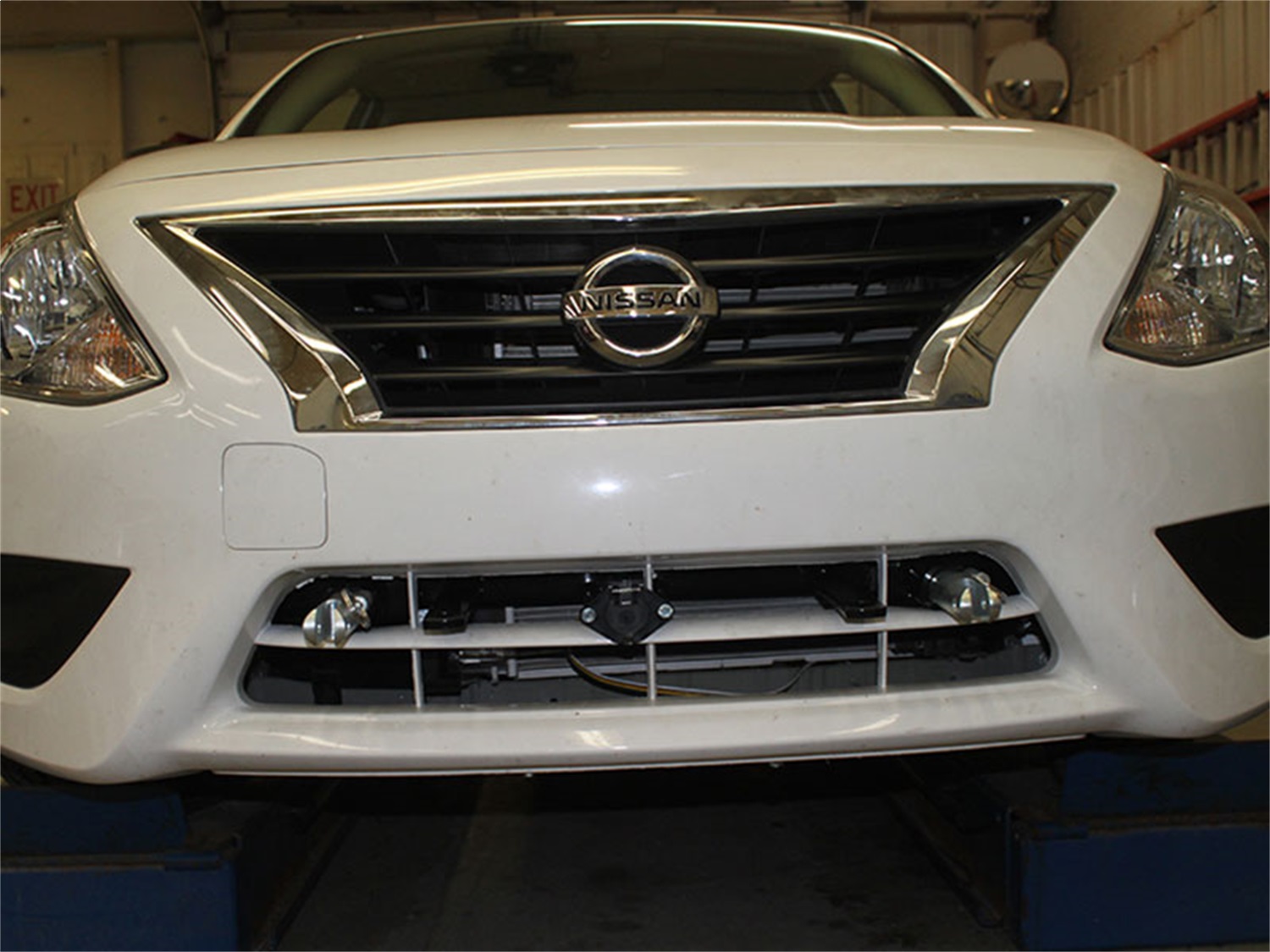 Tow Bar Base Plate, Nissan Versa Sedan BX1852