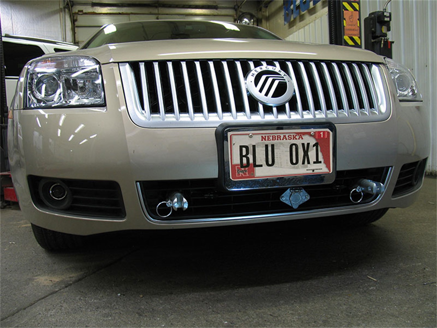 Tow Bar Base Plate BX2182