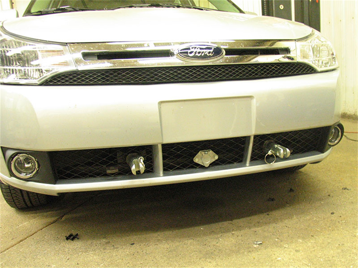 Tow Bar Base Plate, Ford Focus(Man. Trans.) BX2199