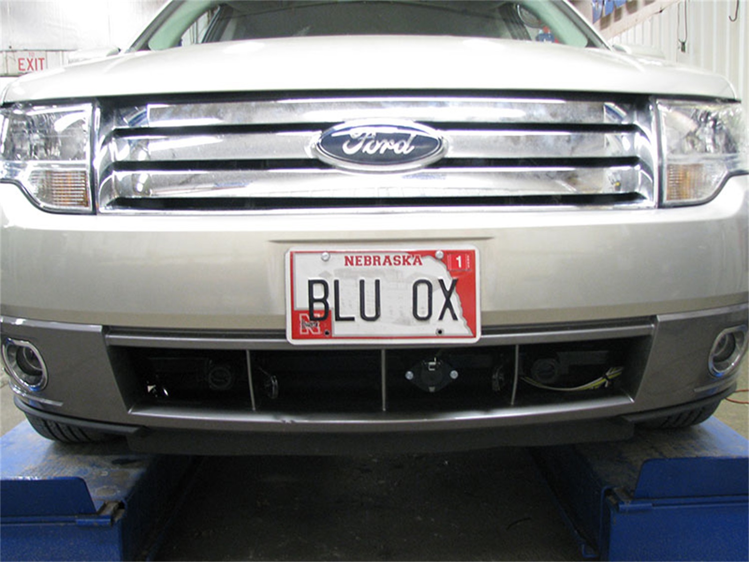 Tow Bar Base Plate, Ford Taurus BX2607