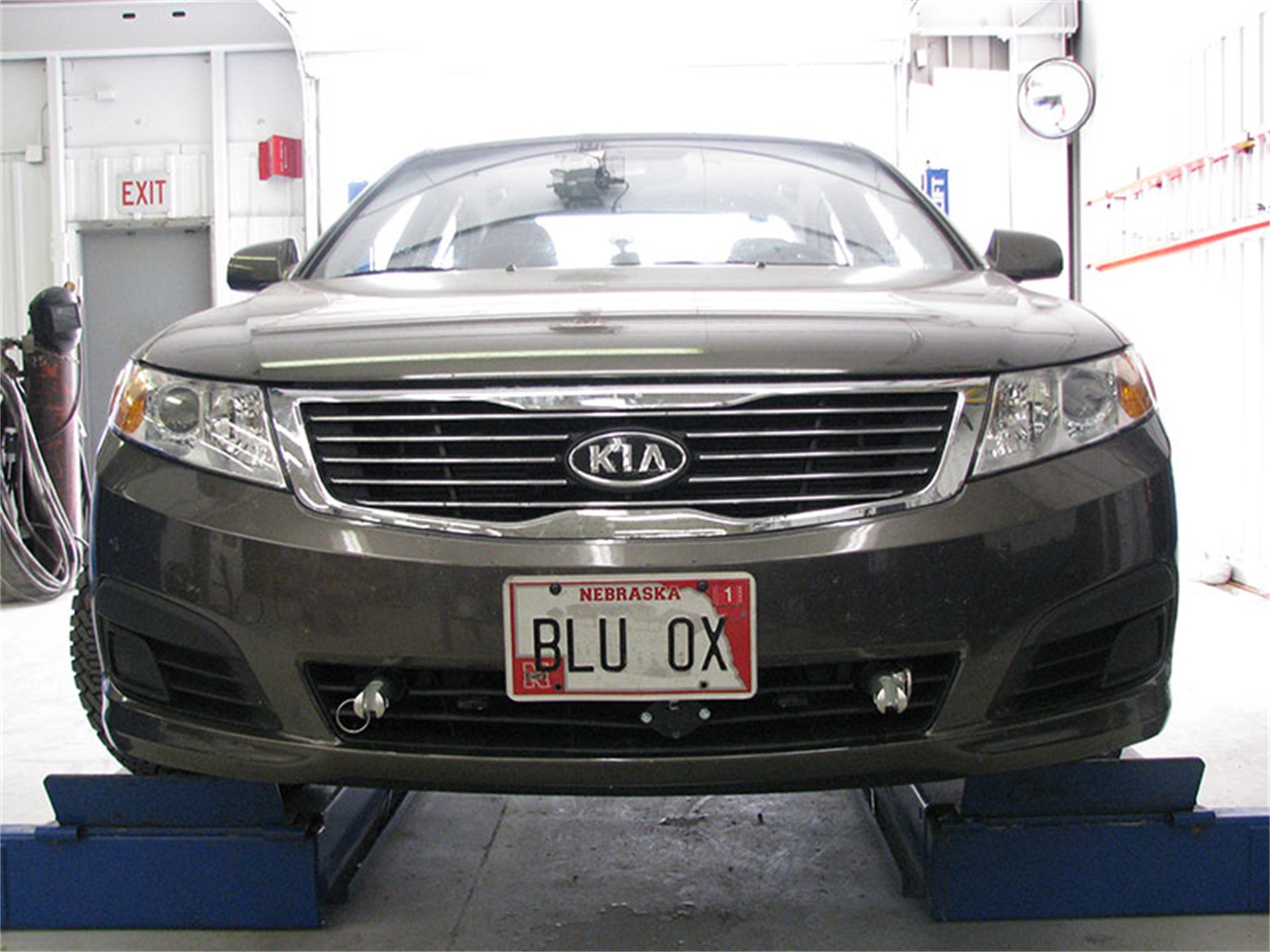 Tow Bar Base Plate, Kia Magentis    E13 BX2718