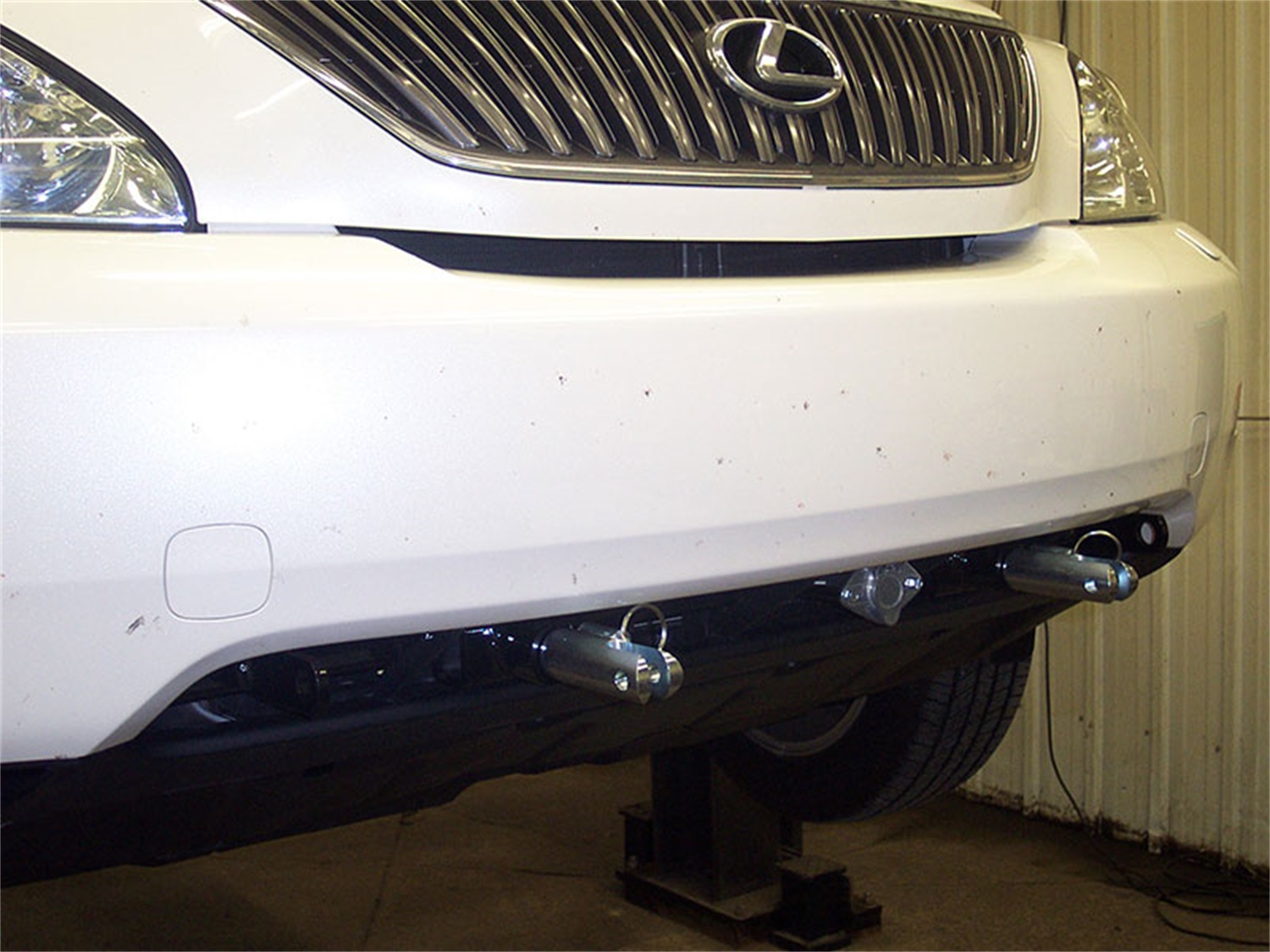 BASE PLATE; LEXUS RX330 BX2906