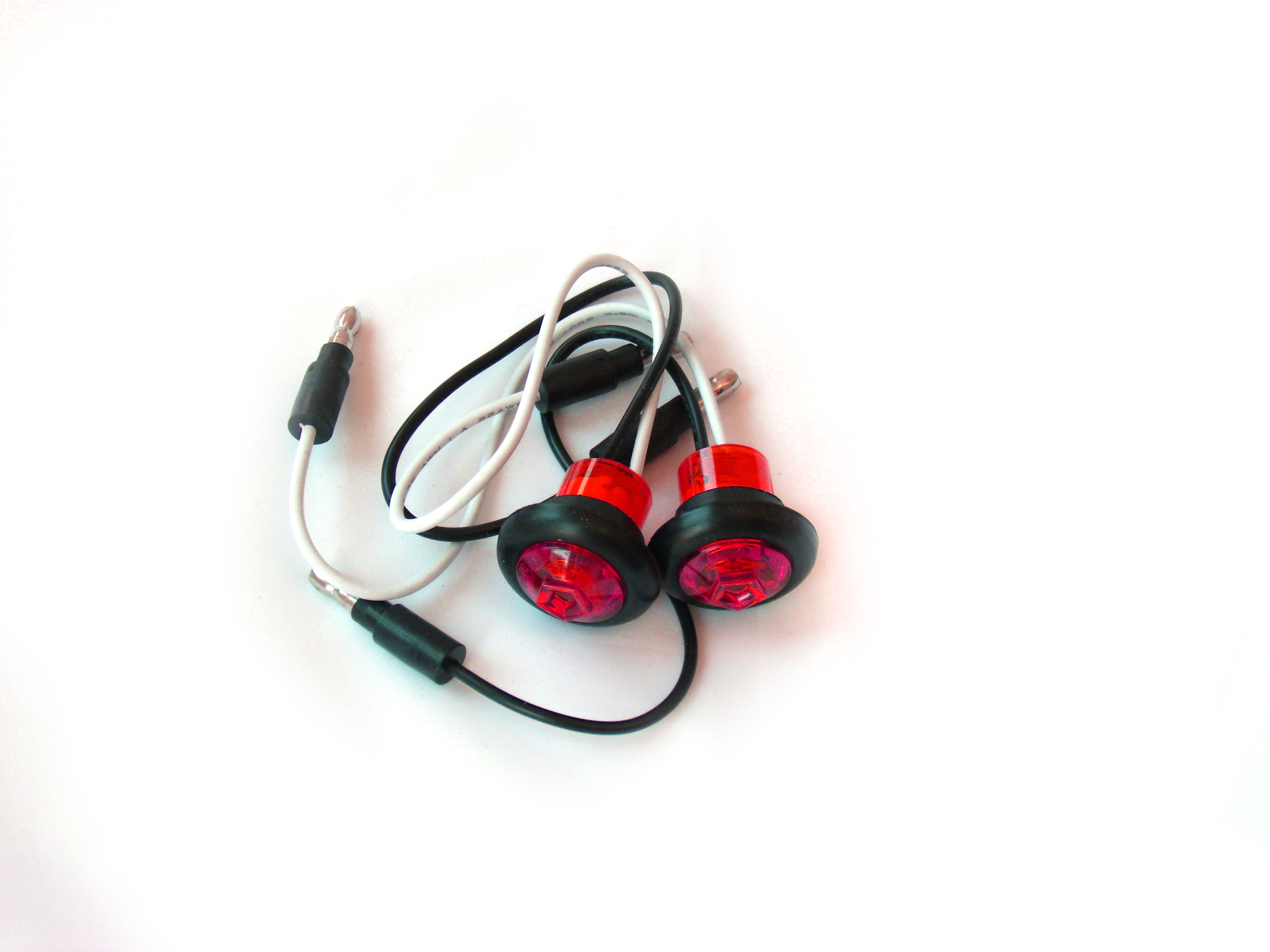 RS-.75-GR - .75in Round Red LED Truck Light (w/ Grommet) (Pair)-RS-.75-GR