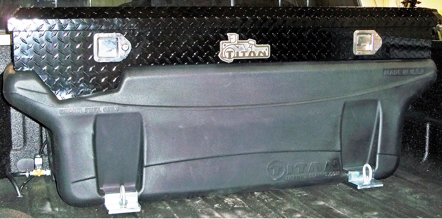 Compact Locking Aluminum Diamond Plate Toolbox Secure Two Compartments 9901170