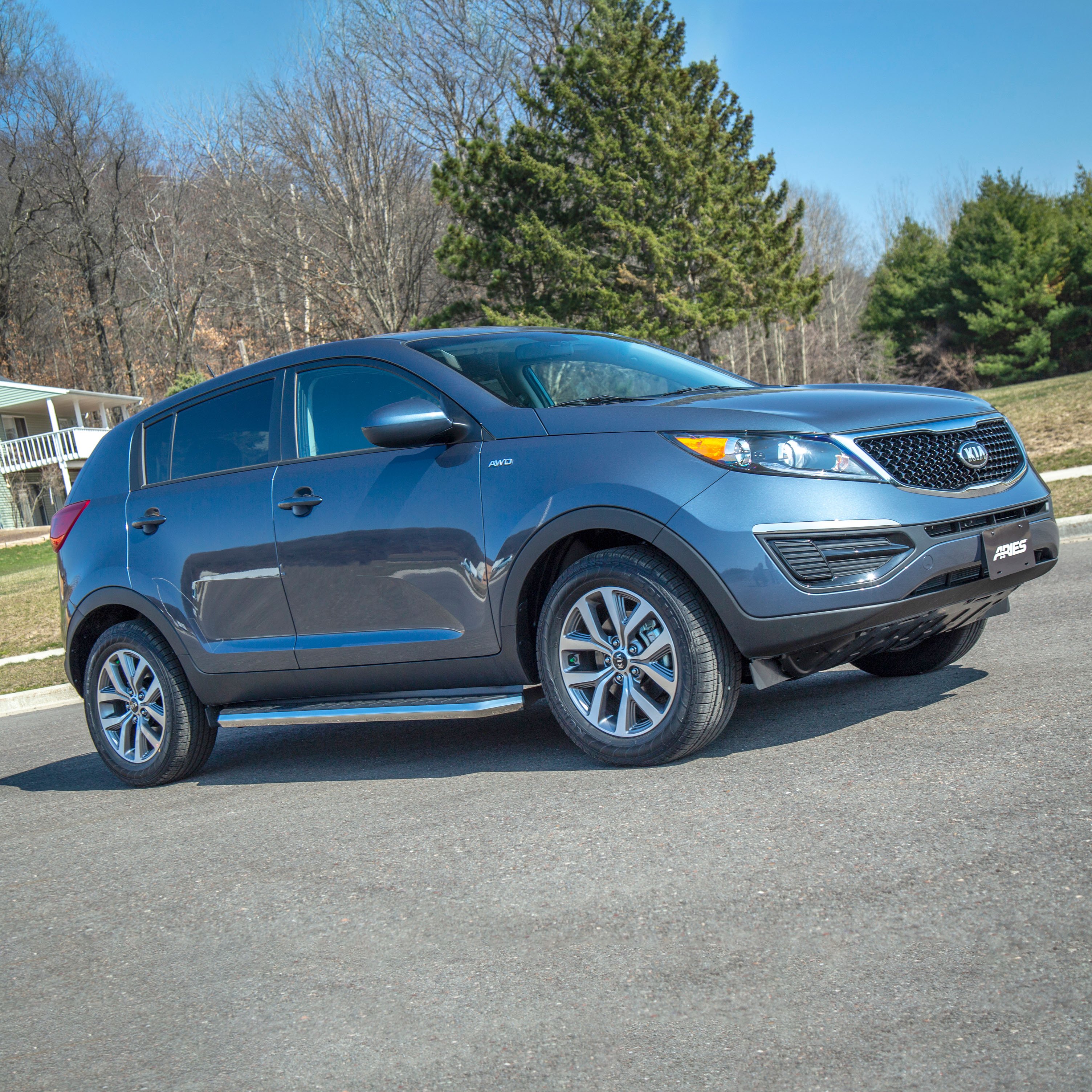 AeroTread 5" x 67" Polished Stainless Running Boards, Select Sportage, Tucson 2051039