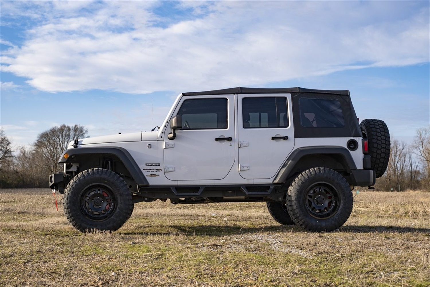3.25in Jeep Suspension Lift Kit w/ V2 Shocks (07-18 Wrangler JK Unlimited) 66970