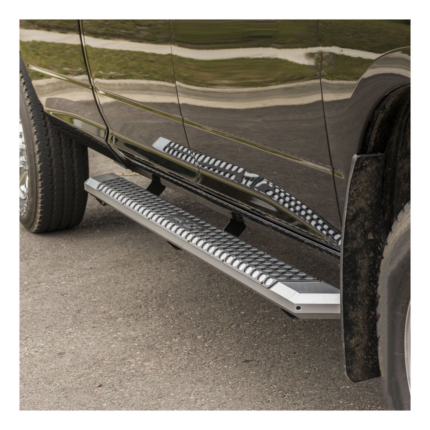 AdvantEDGE 5-1/2" x 91" Chrome Aluminum Side Bars, Select Ford F150, F250, F350 2555048