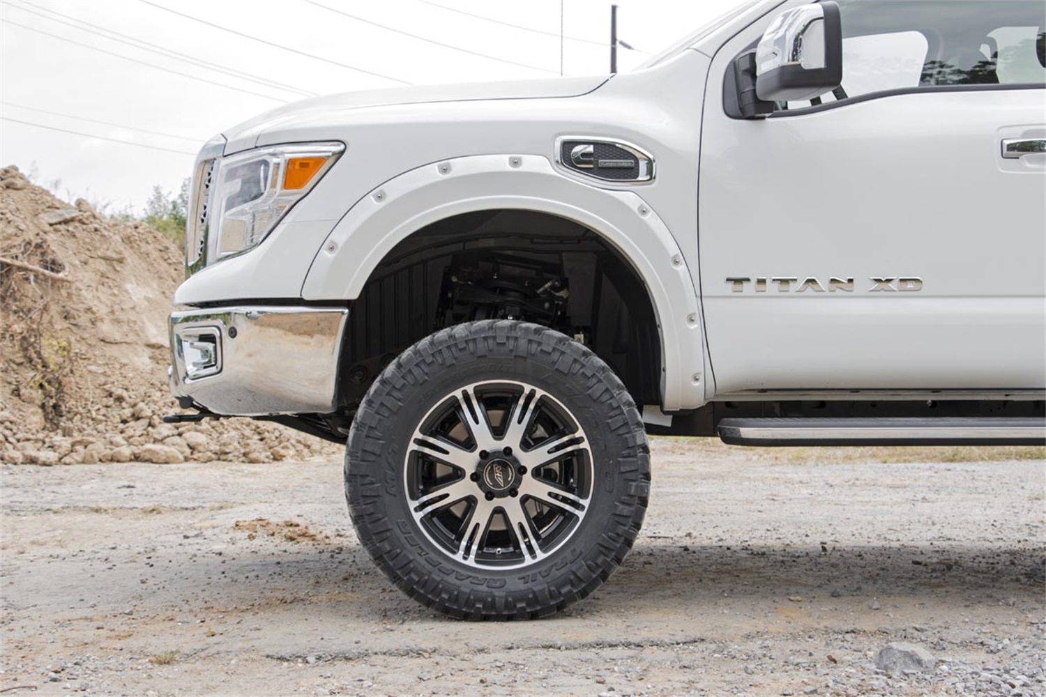 Pocket Fender Flares w/ Rivets F-N11611